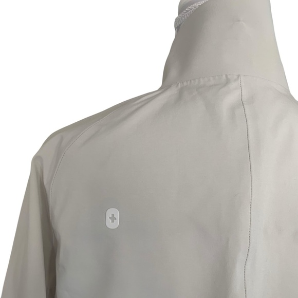 FIGS Coro Raincoat XS Beige Waterproof Medical Jacket Nurse Scrub Jacket Stretch - Picture 4 of 14